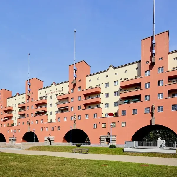 Karl-Marx-Hof — Vienna, 1930.